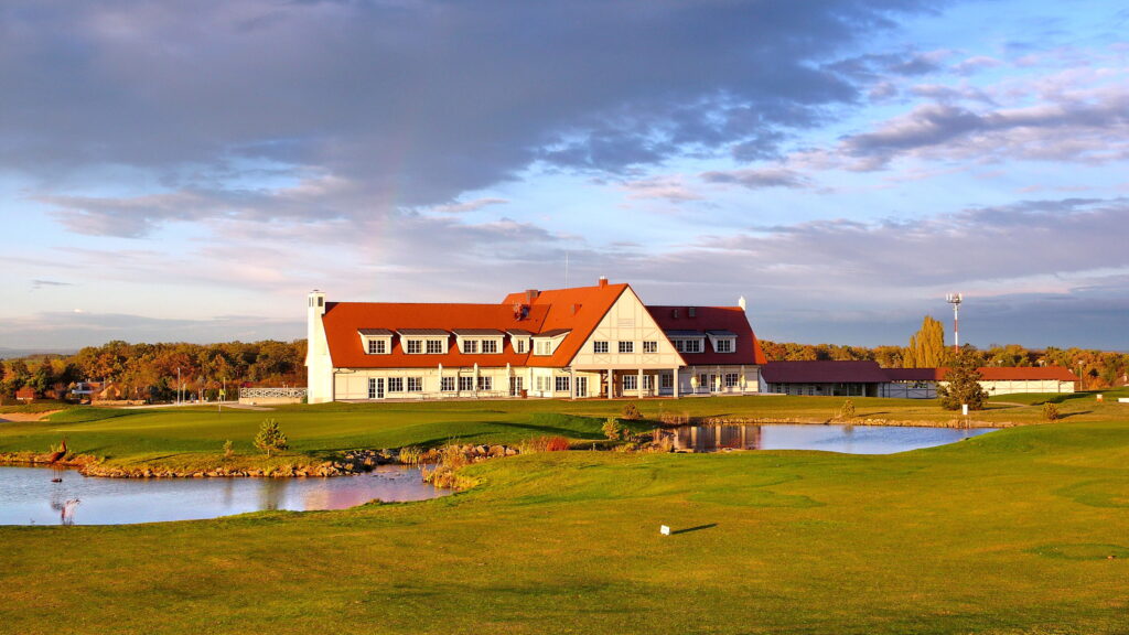 POPRON SYSTEMS CUPPRAGUE CITY GOLF VINOŘ